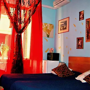 Cappellini 2*, Roma Italia
